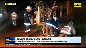 Hombre se salvó de un incendio en Villa Elisa  - ABC Noticias - ABC Color