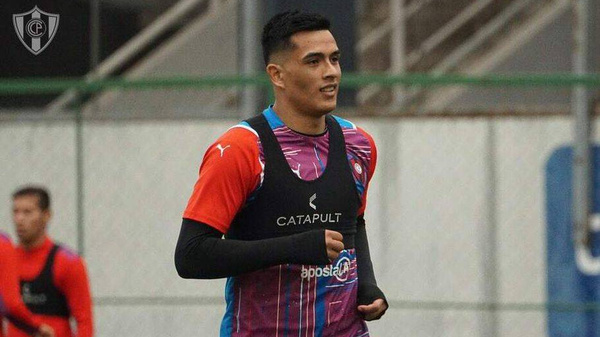 Crónica / El club que quiere llevarse a 3 futbolistas de Cerro Porteño