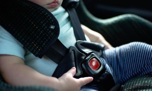 Un niño de apenas 3 años murió a causa del intenso calor en el auto de sus padres - OviedoPress