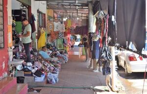 Por tercer mes consecutivo las ventas se desploman en el mercado local