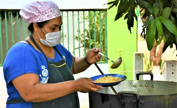 Diario HOY | Ejecutivo promulga ley que brindará apoyo a comedores y centros comunitarios
