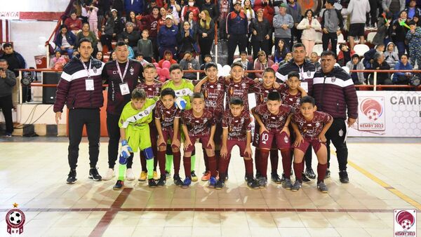 Fenomenal arranque del Nacional C11 de fútbol de salón