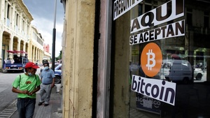 El ministro salvadoreño de Hacienda: "Bitcóin no generará ganancias de la noche a la mañana" - MarketData
