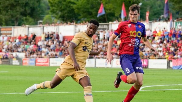 El Barça de Xavi no puede con el Olot en el primer test