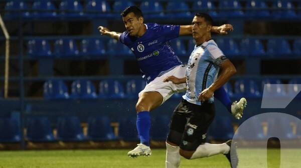 Crónica / El "Ponchito" ya tiene a su "Patito" hina