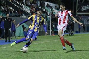 Luqueño sufre, pero avanza en la Copa Paraguay - Fútbol - ABC Color