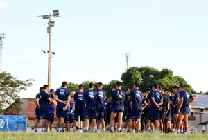 Versus / Sol de América se refuerza con dos jugadores provenientes del fútbol argentino - Paraguaype.com