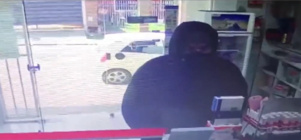 Frustran asalto en estación de servicio y tras persecución la poli detuvo a los mondaha