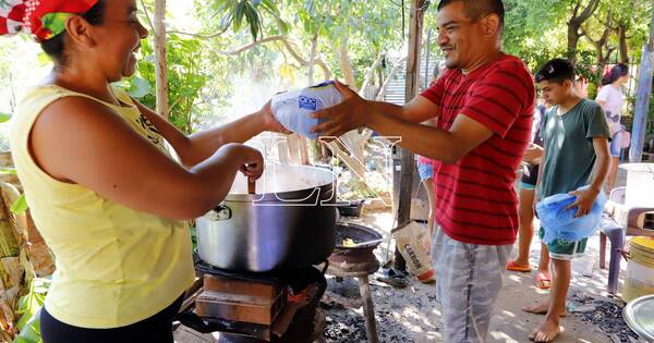 La Nación / Se promulga ley que permitirá sostener los comedores y centros comunitarios a nivel país