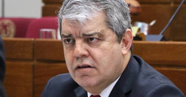 La Nación / Riera comparó la persecución política oficialista