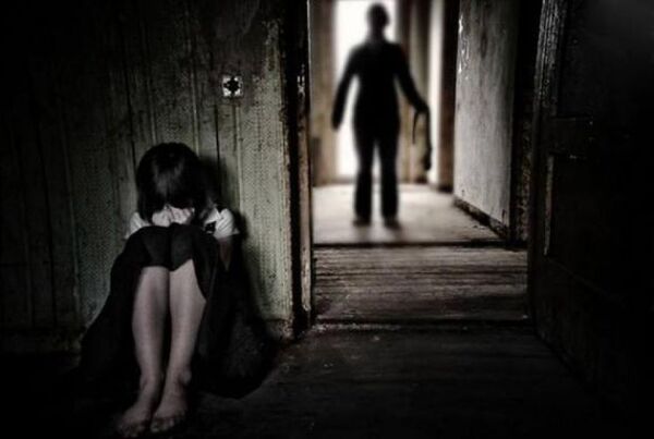 Condenan a 20 años de prisión a hombre que abusaba sexualmente de sus hijas menores de edad