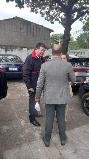 Fiscal imputó a las dos mujeres acusadas de matar a golpes a su madre por homicidio doloso