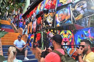 Medellín apuesta por la convivencia y libertad y se abre al turismo inclusivo - MarketData