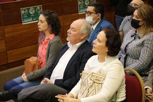 Diario HOY | Congreso rinde homenaje a Rogelio Goiburú