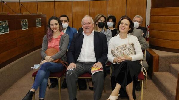 Homenajean a Rogelio Goiburú por su búsqueda a los desaparecidos