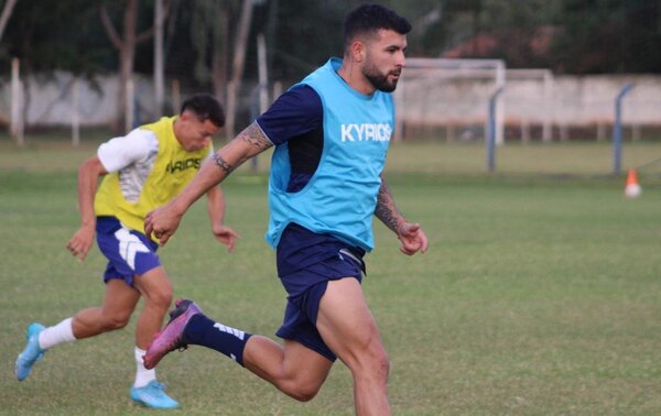 ¡Sorpresa! Cerro quiere llevarse al lateral izquierdo de Sol