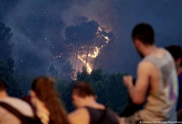 Ola de calor alcanza su pico en España y los incendios se extienden
