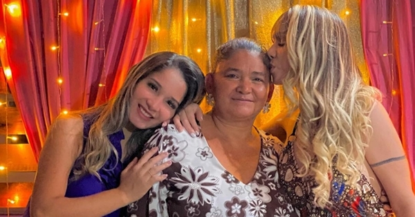 El tremendo susto que se llevaron las hermanas Bogado con la salud de su mamá