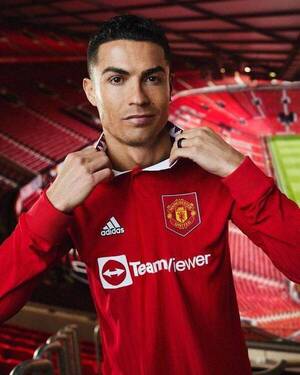 Crónica / ¡Ofrecen 300 millones de euros por Cristiano Ronaldo!