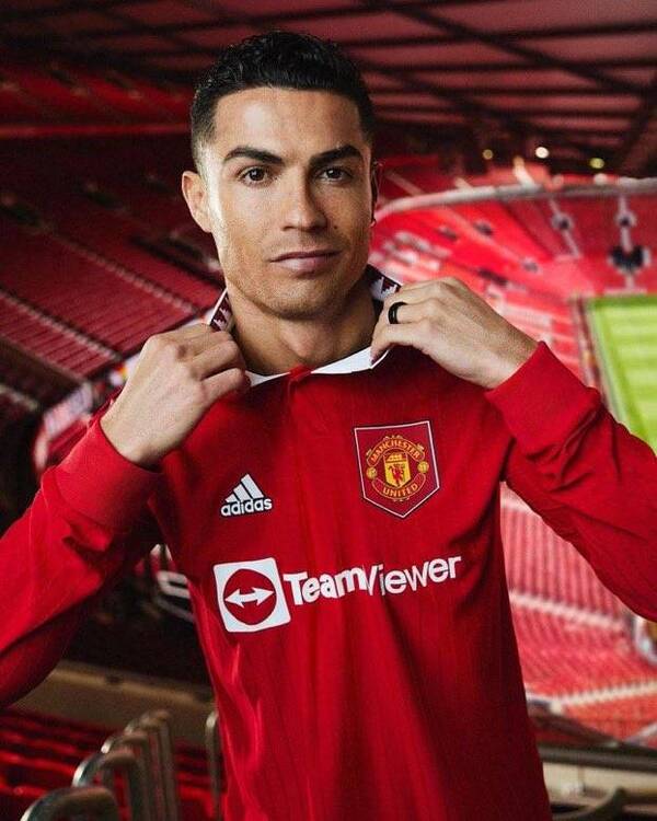 Crónica / ¡Ofrecen 300 millones de euros por Cristiano Ronaldo!