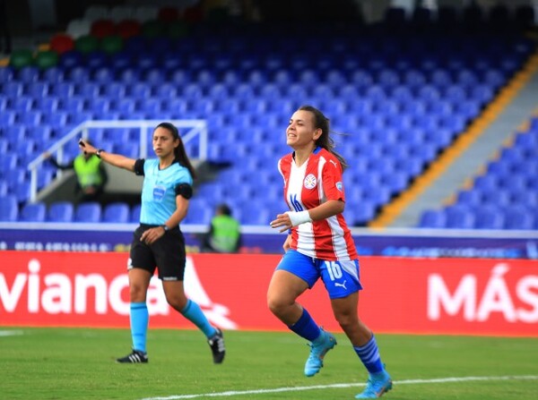 Triunfo de la Albirroja ante Bolivia - APF