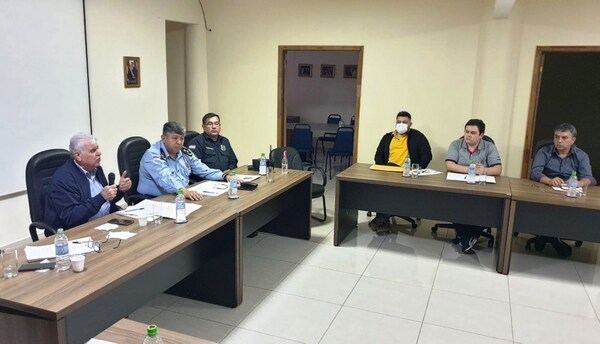 Conforman comisión de seguridad ante ola de asaltos en Ciudad del Este - La Clave