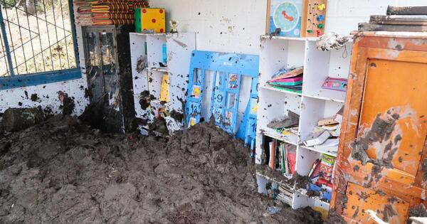 Colombia: tres niños murieron tras alud que sepultó su escuela