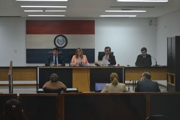 Condenan a 18 años de cárcel a padrastro que abusó de dos niñas - Policiales - ABC Color