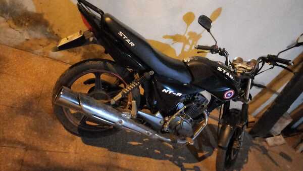 Abandonan una motocicleta robada - San Lorenzo Hoy