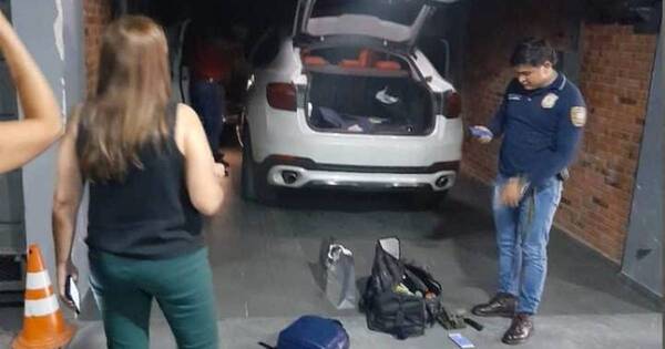 La Nación / Allanan motel, rescatan a adolescente y no descartan que más menores estén en esquema de trata
