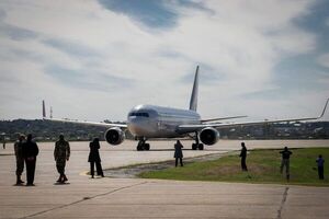 Avión chocó contra un buitre y causó un gran susto - Nacionales - ABC Color