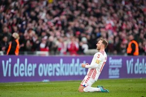 Christian Eriksen, presentado como refuerzo del Manchester United