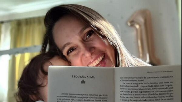 Pabla se inspiró en su beba y escribió un libro