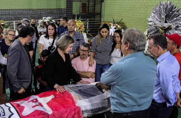 Policía descarta motivación política en asesinato a correligionario de Lula, en la frontera con Paraguay - Mundo - ABC Color