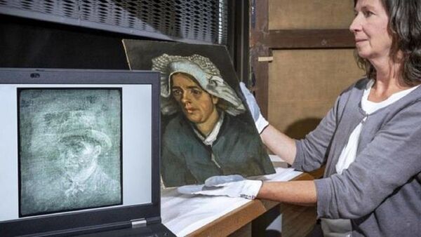 Hallan autorretrato de Van Gogh en el reverso de un lienzo en Escocia