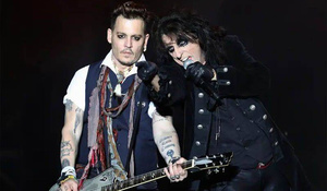 Crónica / Johnny Depp lanzó disco de rock y se va de gira