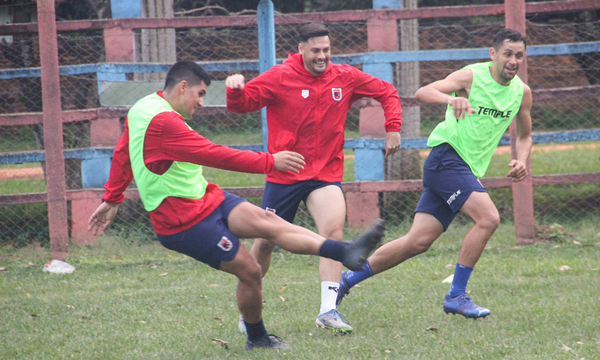 En el “bosque” del Club Coronel, Ovetense FC buscará su primer triunfo en el Nacional B - OviedoPress