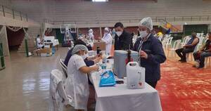 La Nación / Covid-19: PAI regional reconoció a vacunadores, voluntarios y empresas de Alto Paraná