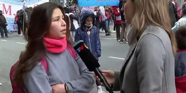El reclamo viral de una mujer que exige más subsidio en Argentina