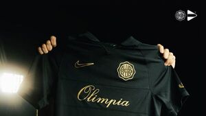 Olimpistas agotaron a toda bala la nueva camiseta