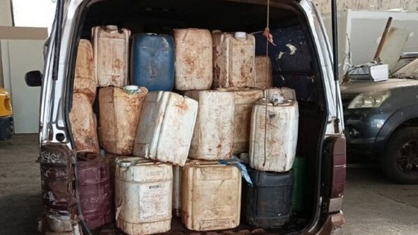 Fiscalía imputa a un hombre detenido con 1.700 litros de combustible