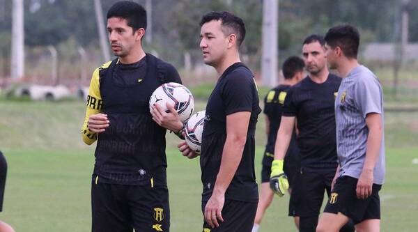 Crónica / Guaraní: El once que prepara Jubero, sin Camacho pero con Fariña