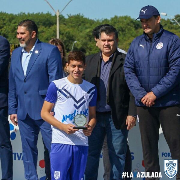 Presentaciones en masa en Ameliano - Fútbol - ABC Color