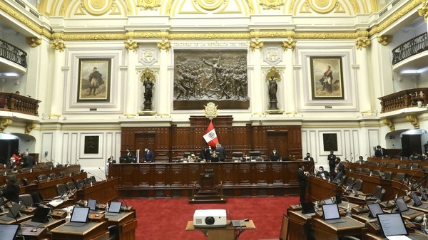 Congreso de Perú recomienda acusar de corrupción al presidente Castillo | 1000 Noticias