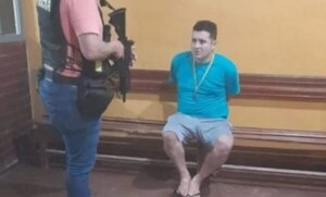 Matricidio: hijo de la profe, preso por intento de asesinato - Noticiero Paraguay