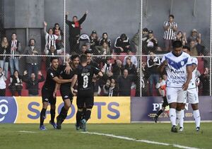Debuta el campeón: Libertad visita a Sportivo Ameliano en Sajonia - Libertad - ABC Color