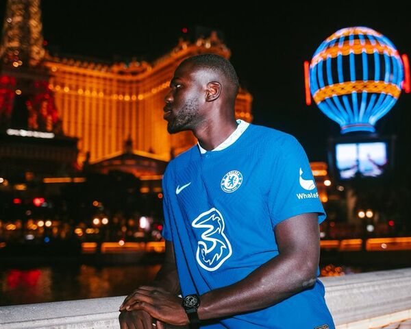 Chelsea anunció a Koulibaly, quien firmó por cuatro años - Fútbol Internacional - ABC Color