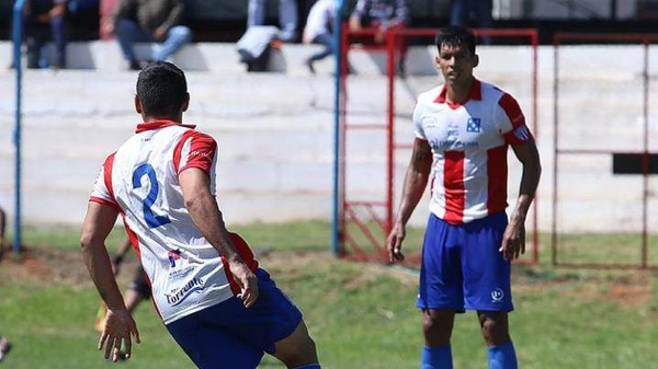 Crónica / Pelotero ligó troze mbarete por ser "dominado" por su señora