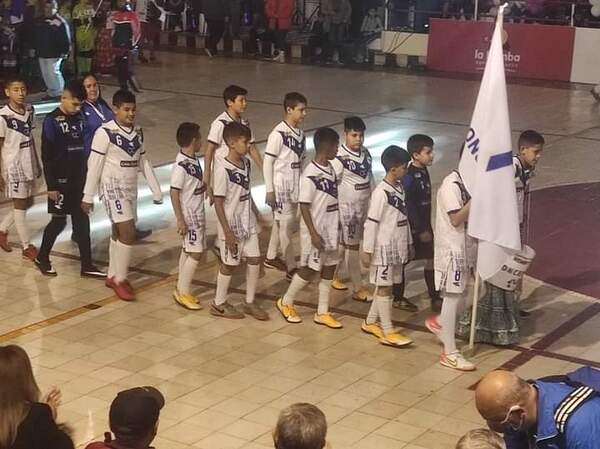 La V azul C11 es finalista | Radio Regional 660 AM