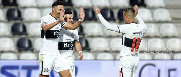 Versus / Olimpia golpeó mejor y se quedó con el clásico más añejo - Paraguaype.com